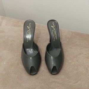 Retro leather Mules
